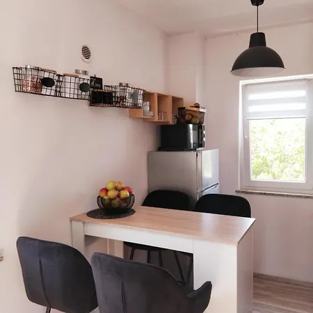 Studio Apartman Marly דירה