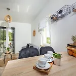 Apartamento Studio Apartman Marly